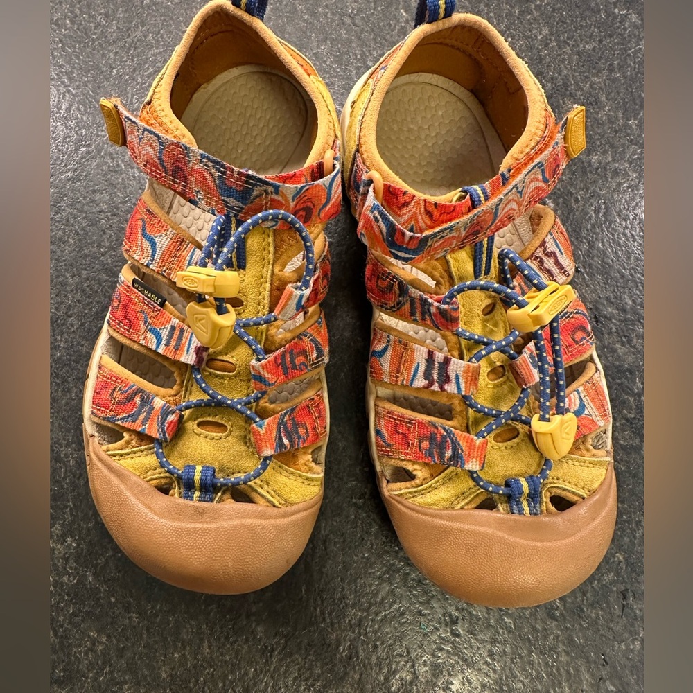 Keen Newport H2 kids watershoes/sandals